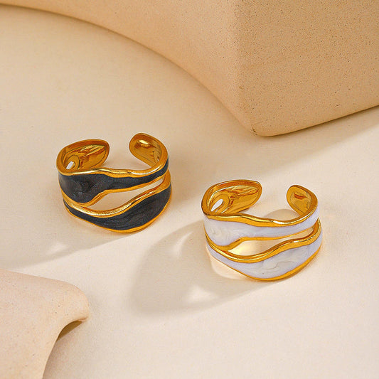 Wavy Pearl Enamel Adjustable Ring