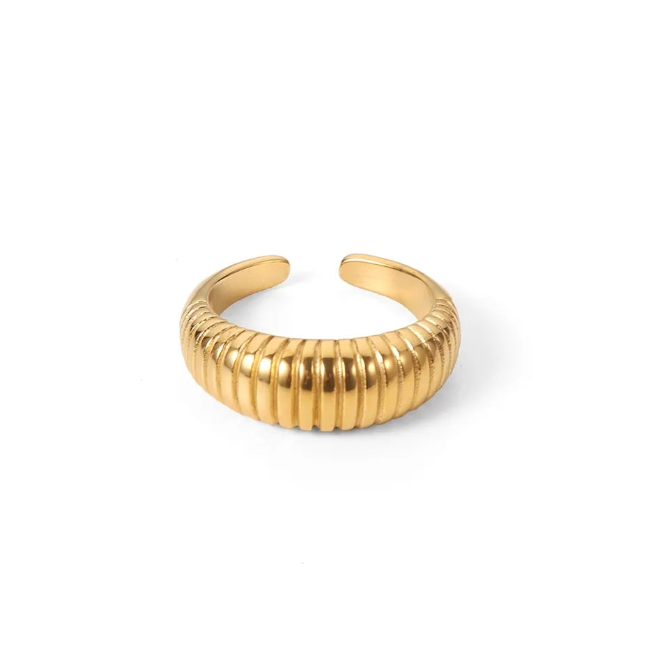 Croissant Ring