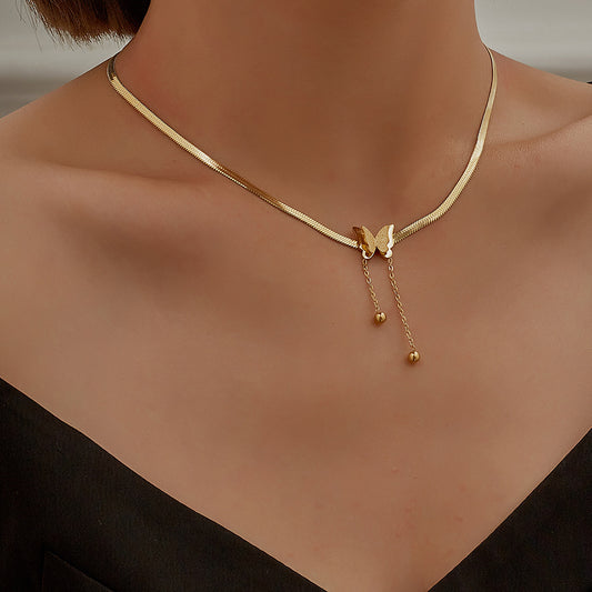 Butterfly Chocker